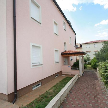 Apartment Mendikovic Poreč Exterior foto