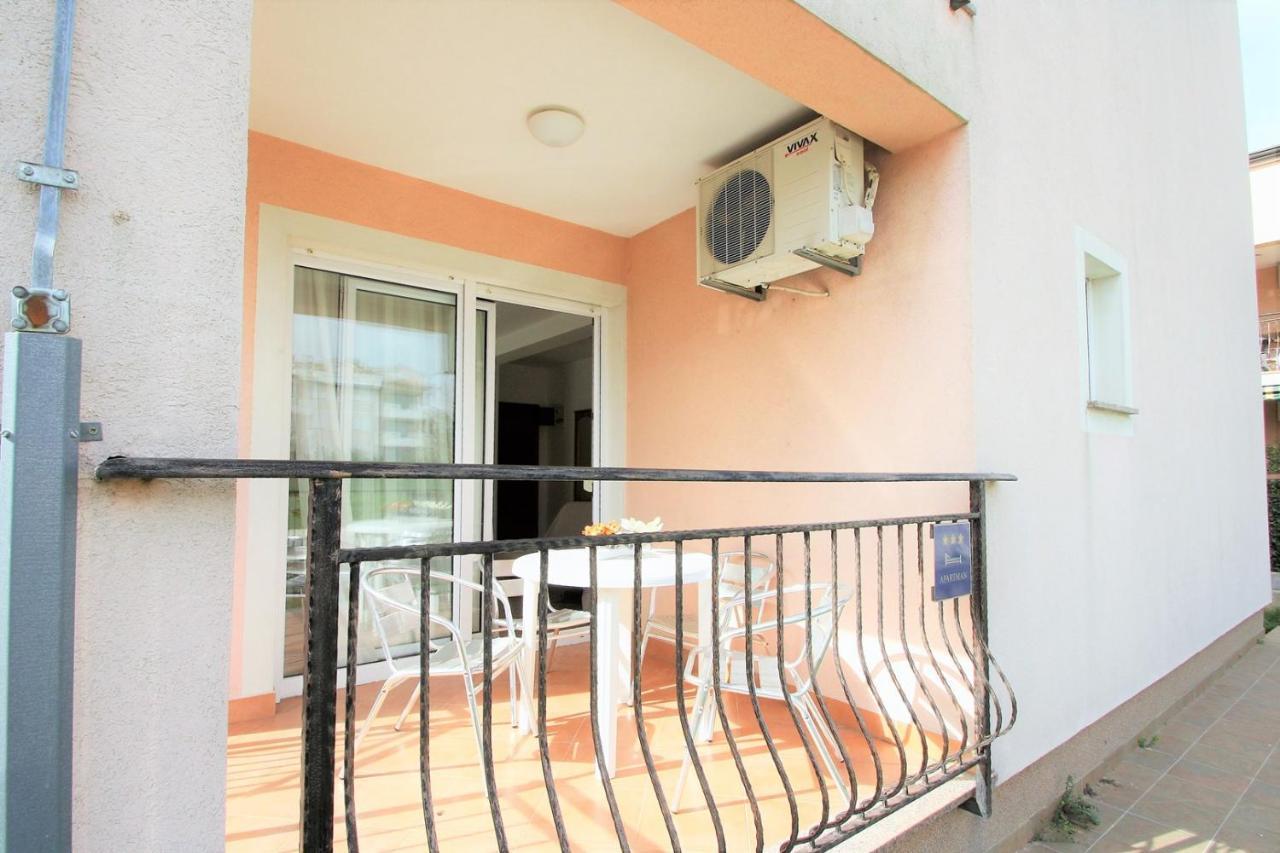 Apartment Mendikovic Poreč Exterior foto